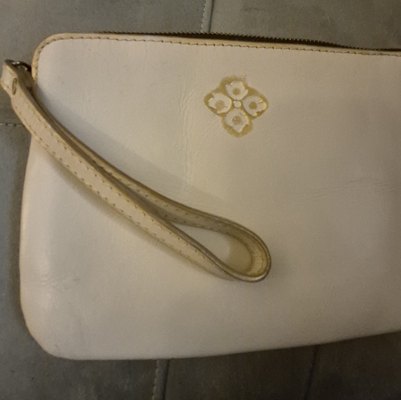Patricia Nash CAPRI White Gold Tooled Leather Wristlet Wallet Bag - Picture 5 of 8